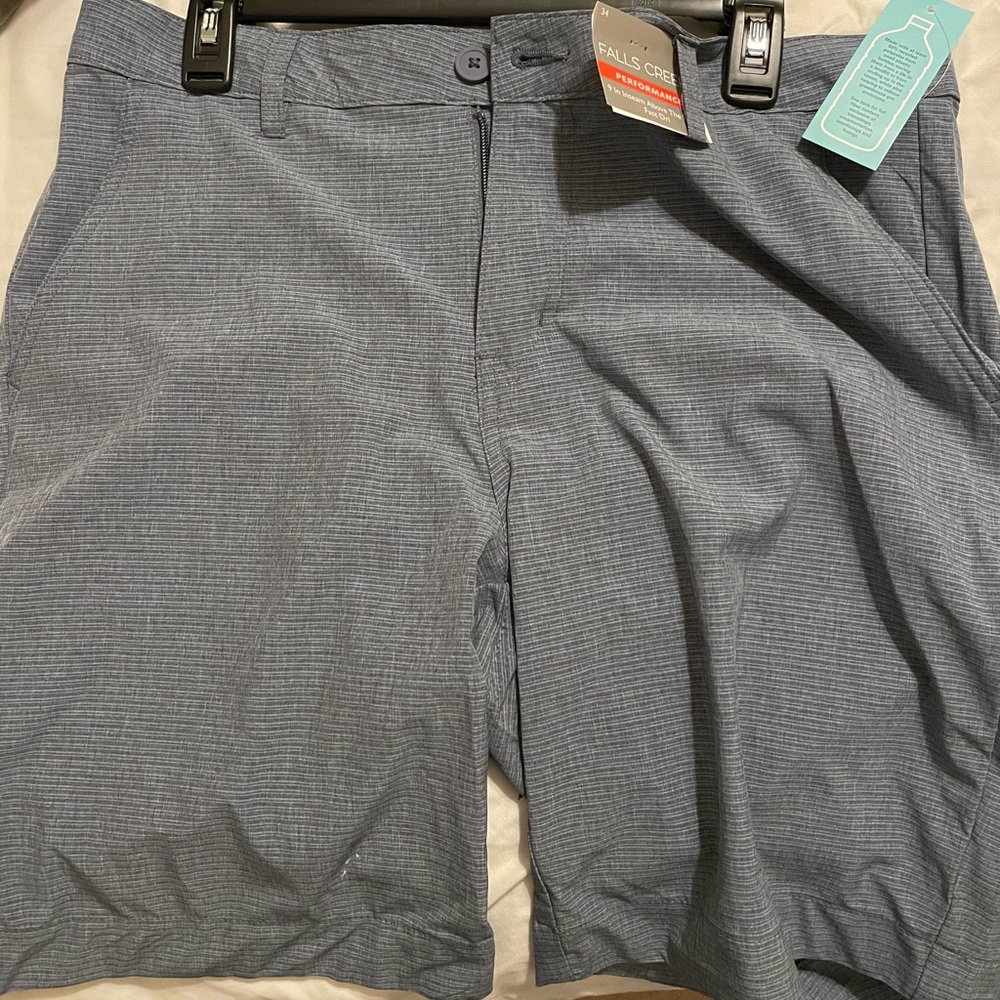 New with tags Falls Creek golf shorts